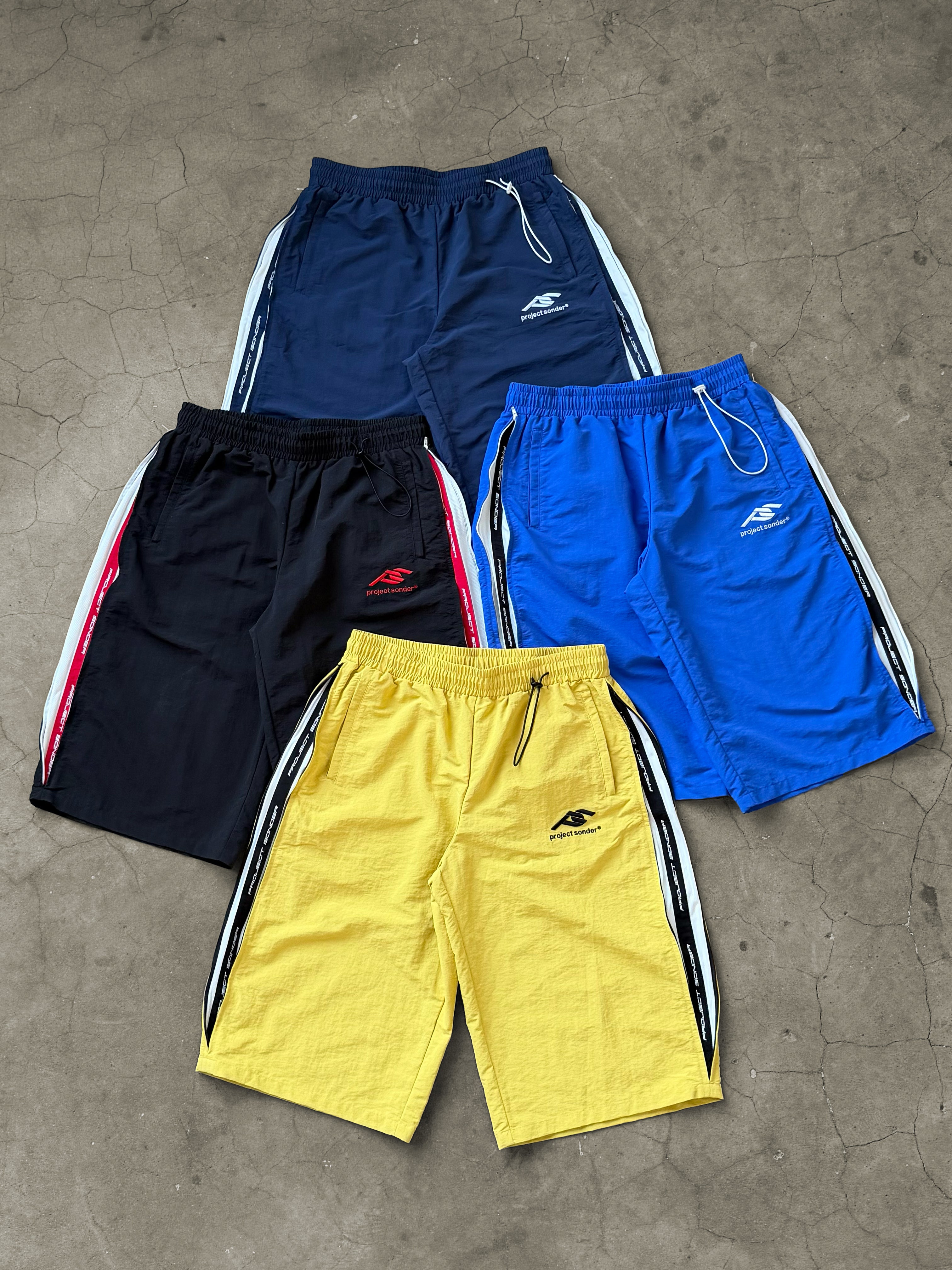 3Q NYLON SHORTS